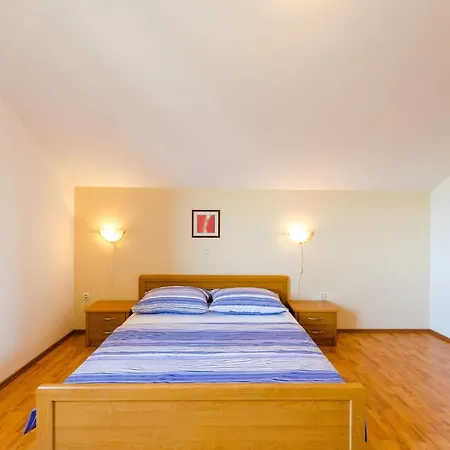 Lägenhet Andelko Dramalj