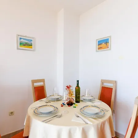 Andelko Lägenhet Dramalj